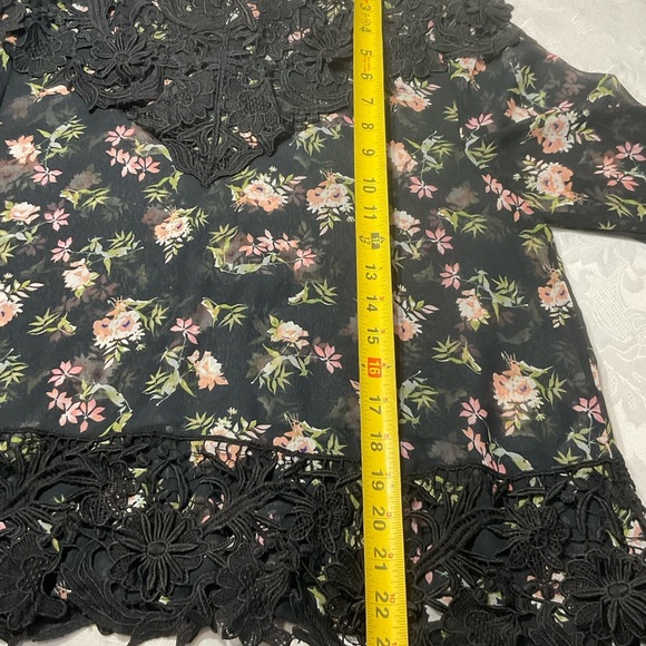 Zara Woman Premium Denim Collection Sheer Floral Black Lace Trim Blouse Size L - Picture 5 of 7